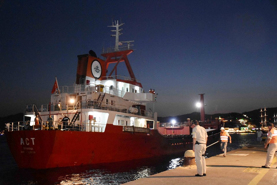 Ege Denizi'nde Türk gemisine ateş açıldı - 2