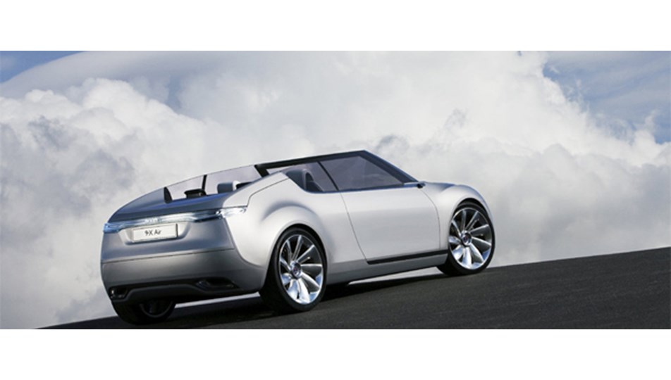 Saab-Spyker flörtü