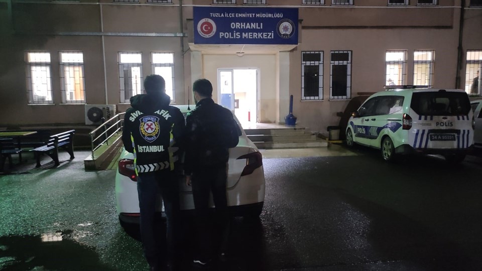 Kuzey Marmara Otoyolu'nda 318 kilometre hızla makas attı: 14 bin 258 lira ceza - 2