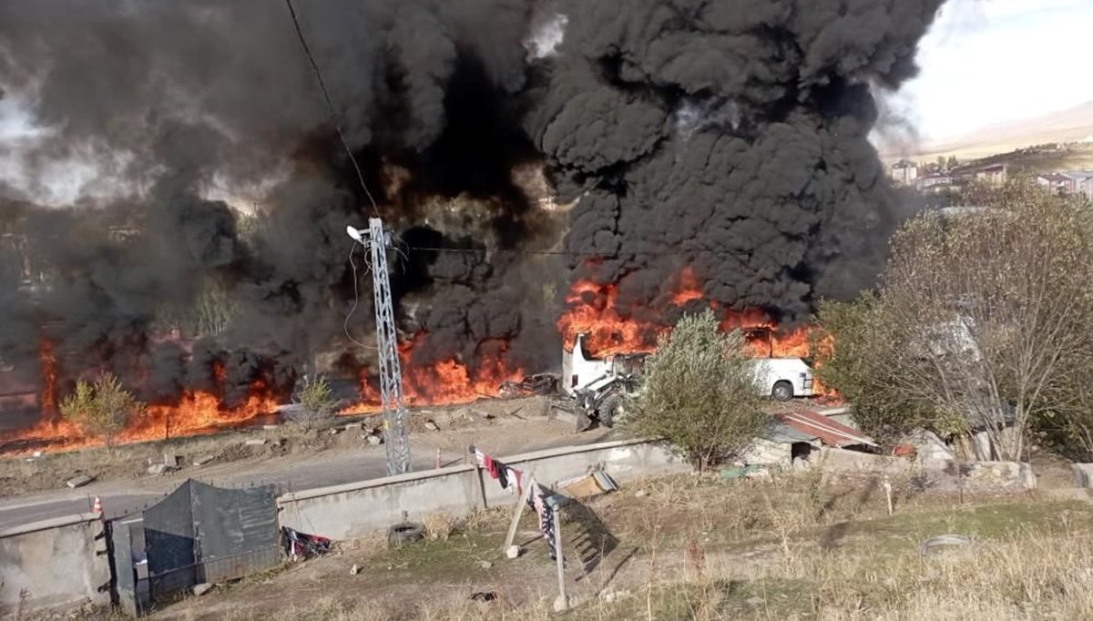 Ağrı'da yolcu otobüsü ile tanker çarpıştı: 7 ölü