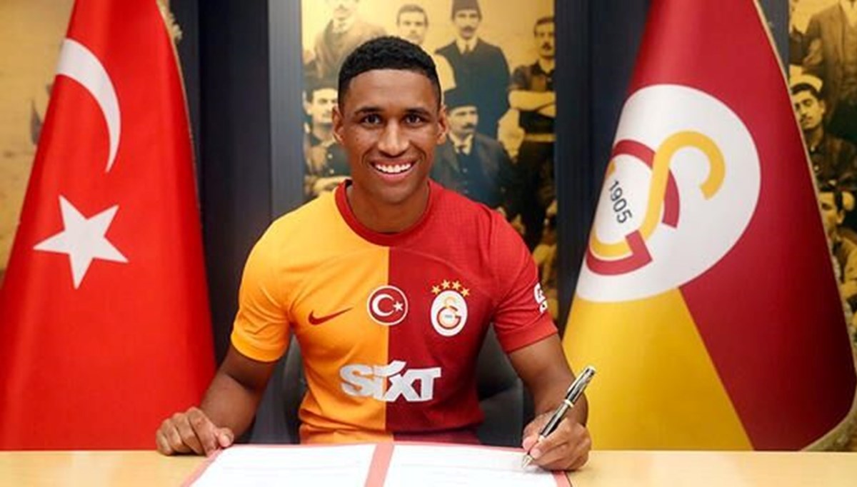 Galatasaray'da Tete'nin lisansı çıktı