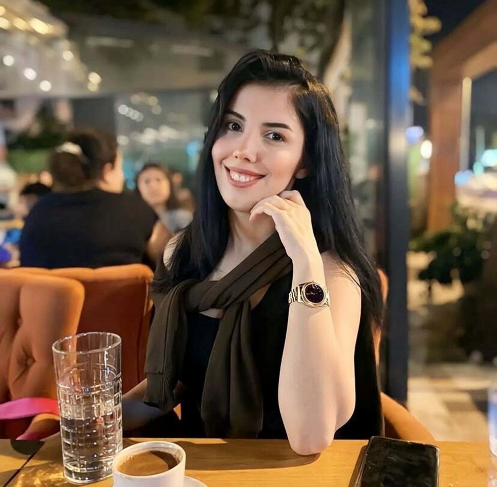 REBLAvnK6km3EELI8nXXew