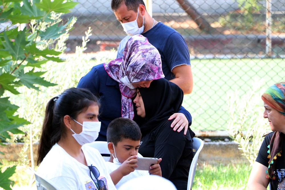 Azra Gülendam son yolculuğuna uğurlandı - 4