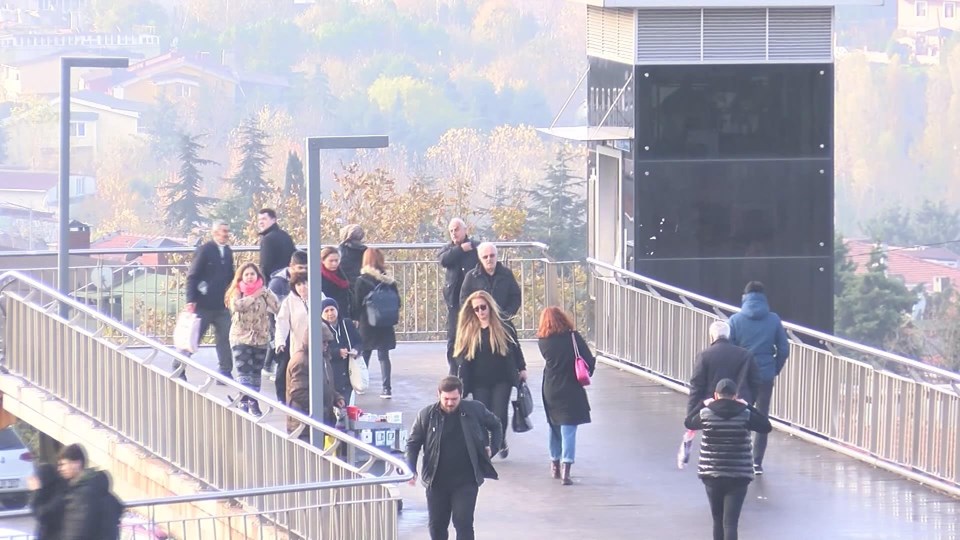 Geçen yıl lapa lapa kar yağmıştı, bugün güneşli! (İstanbul için kar yağışı açıklaması) - 2