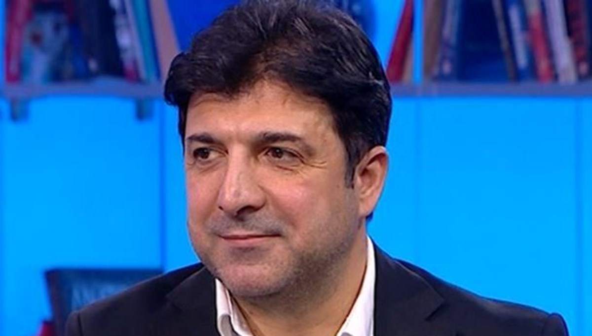 Oktay Derelioğlu kimdir, hangi takımlarda oynadı? Oktay Derelioğlu futbol kariyeri Oktay Derelioğlu kimdir, hangi takımlarda oynadı? Oktay Derelioğlu futbol kariyeri