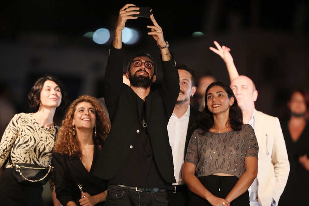 Altın Portakal Film Festivali kırmızı halı geçişiyle başladı - 14