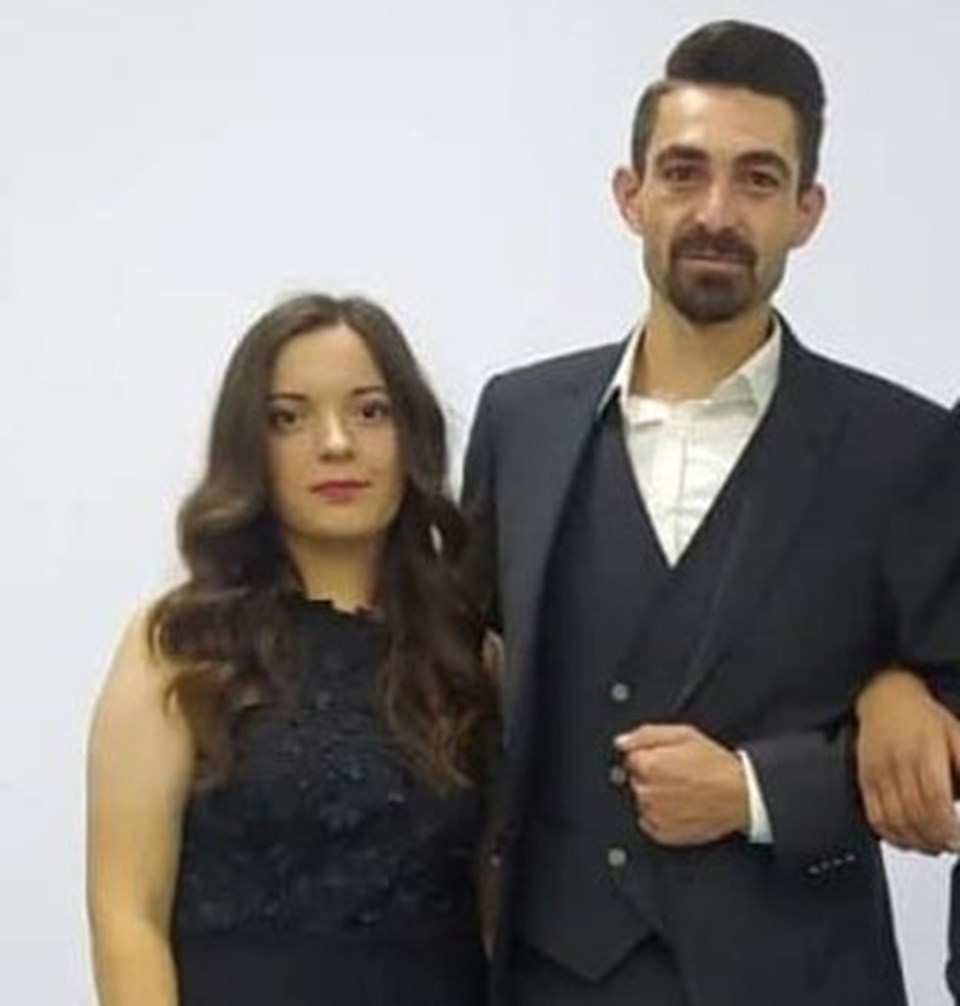 3 saat önce evlenen çift, motosiklet kazasında öldü - 1