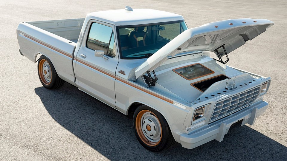 Ford, 1978 model pikapı elektrikliye çevirdi: Kendi aracınızı yapabileceksiniz - 1