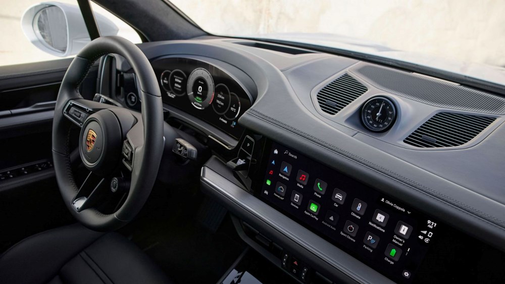 Porsche, tüm zamanların en güçlü Cayenne'ini sundu - 12