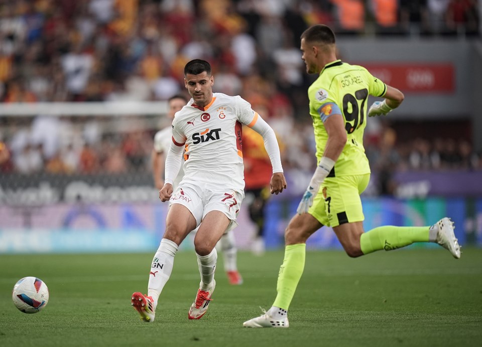 Alvaro Morata'nın veda mesajında Galatasaray Yönetimi'ne sert tepki: "Adalet değerlerime aykırı!" - 1