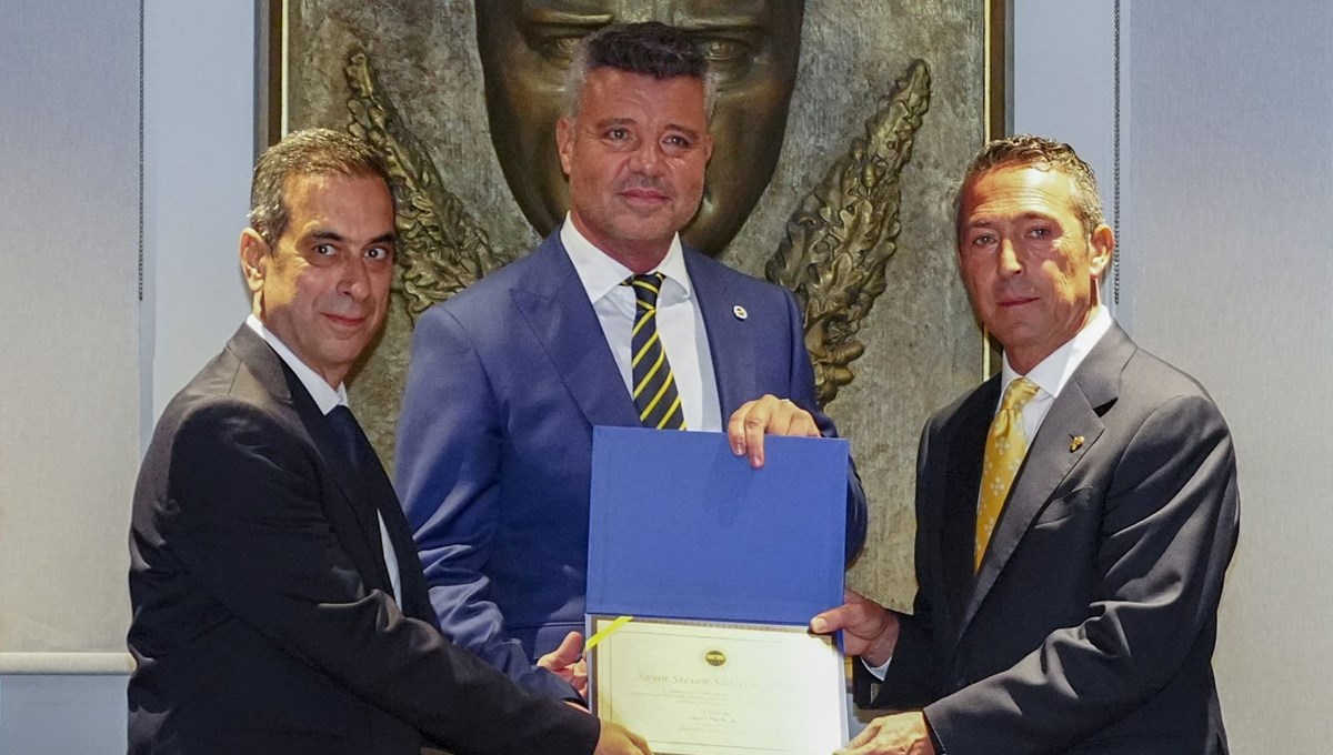 Fenerbahçe'de mazbata töreni yapıldı