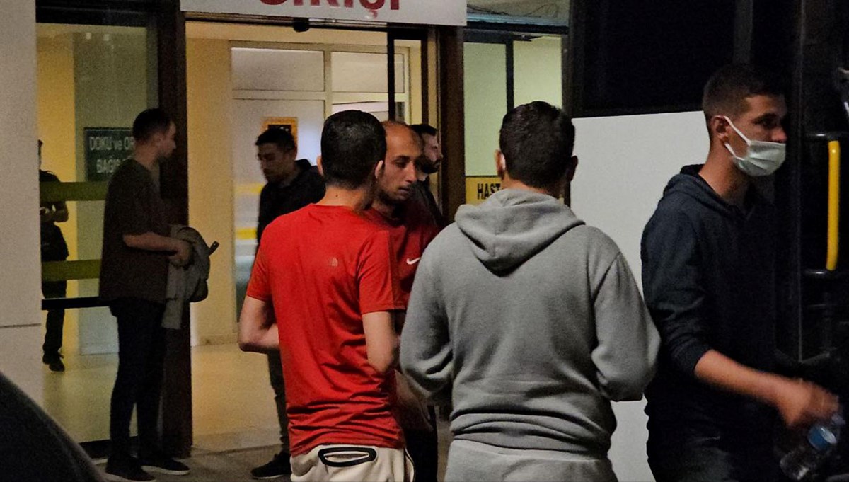 Edirne'de aynı yemekten yiyen 108 hükümlü zehirlendi Edirne'de aynı yemekten yiyen 108 hükümlü zehirlendi