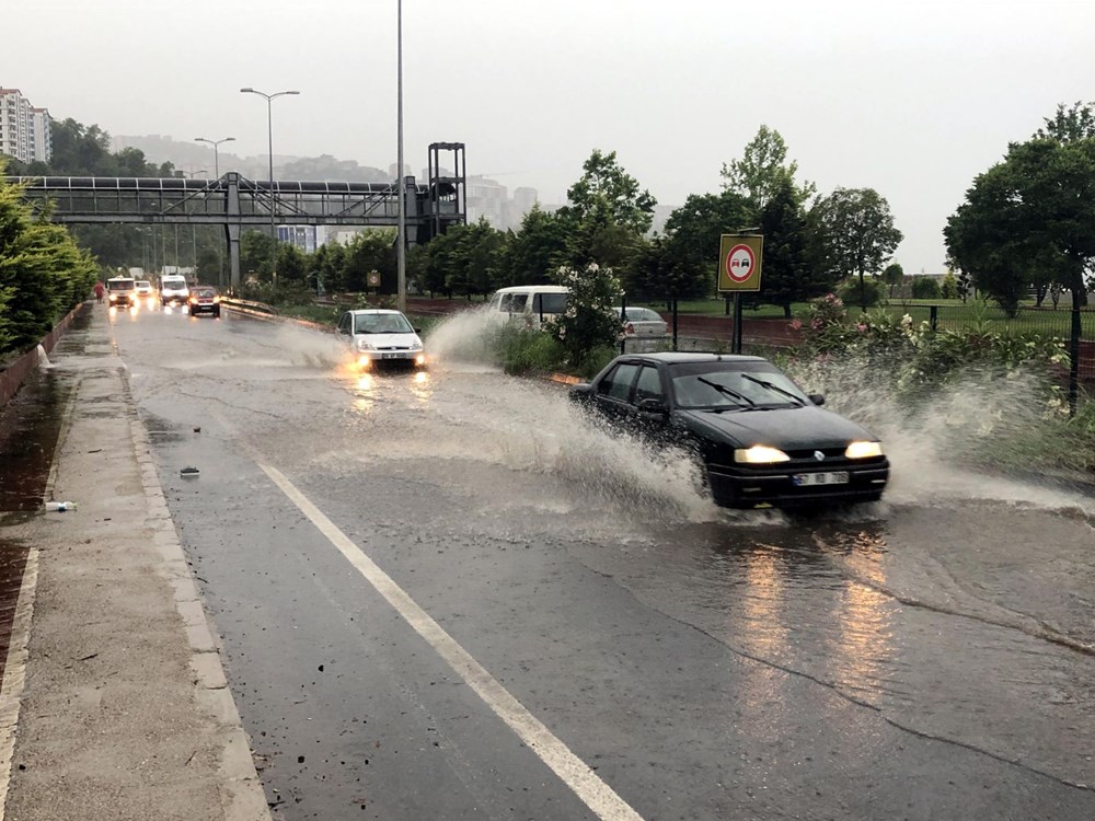 Zonguldak'ta sağanak: Yollar göle döndü - 2