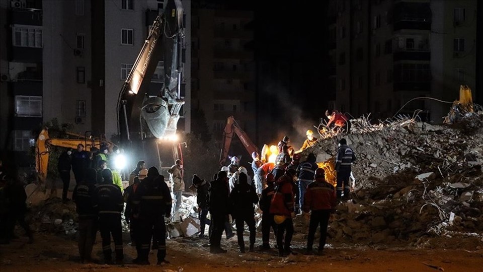 96 kişiye mezar olan Alpargün Apartmanı için yeni bilirkişi raporu: Bazı kolonlarda yeterince demir kullanılmamış - 2
