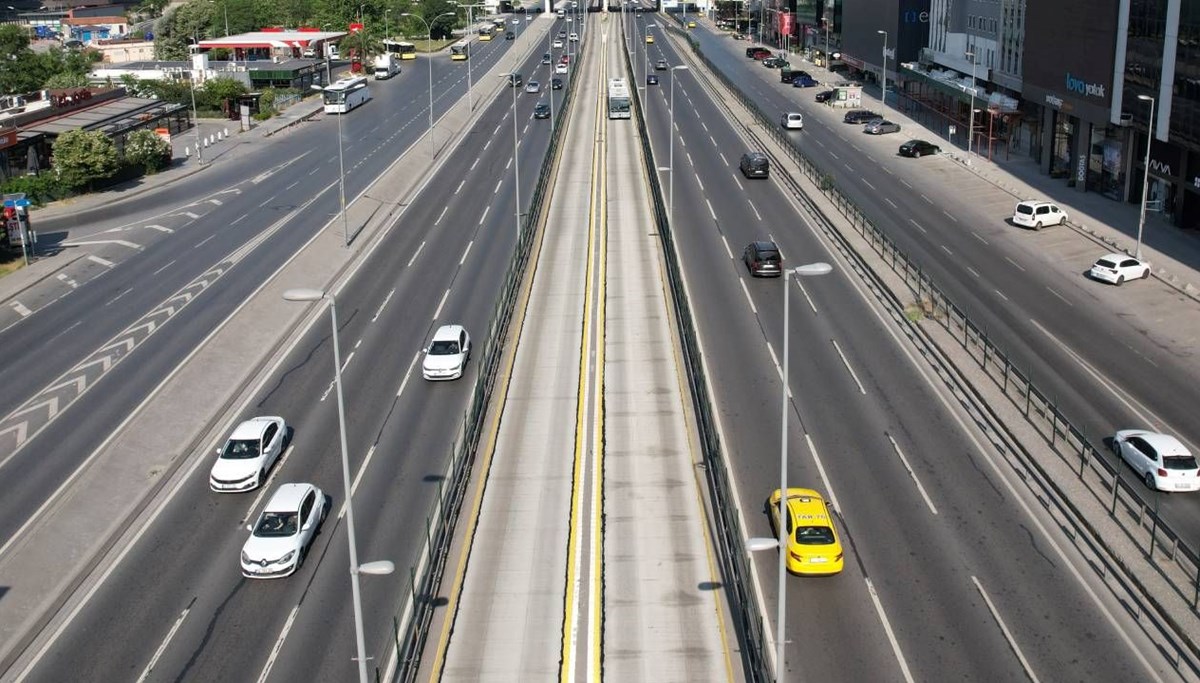 Bayramda yollar boş kaldı
