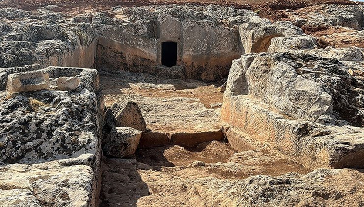 Adıyaman'daki Perre Antik Kenti'ndeki kazı çalışmalarında oda mezar bulundu