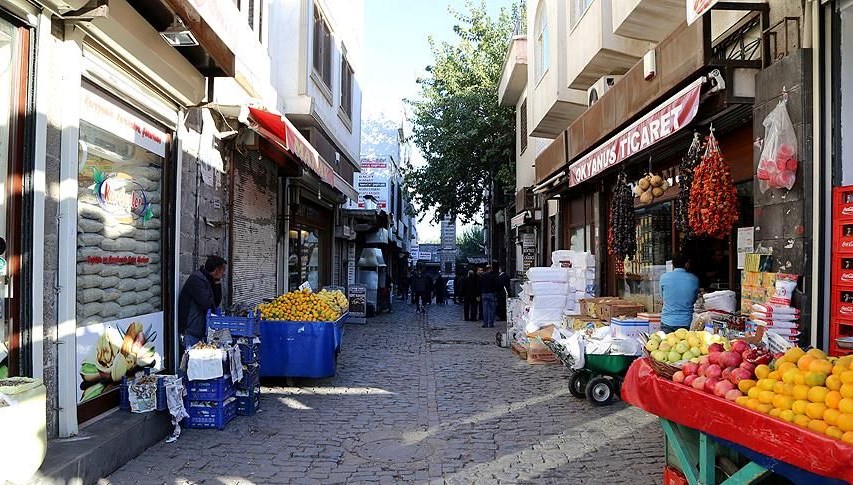 Esnaftan elektrikte esnafa özel tarife çağrısı
