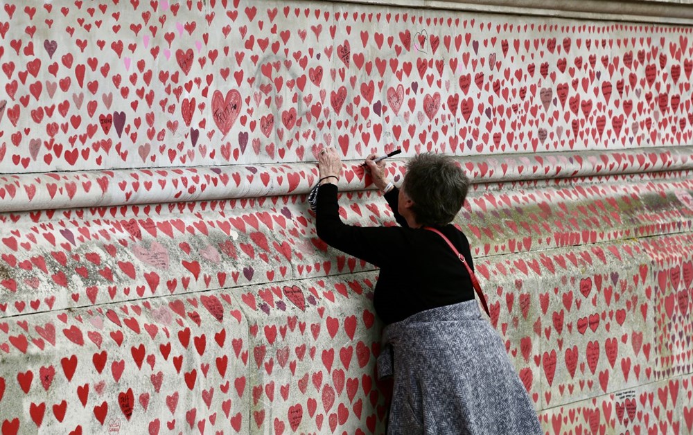 Covid-19 kurbanlarının anısına 150 bin kalp - 3