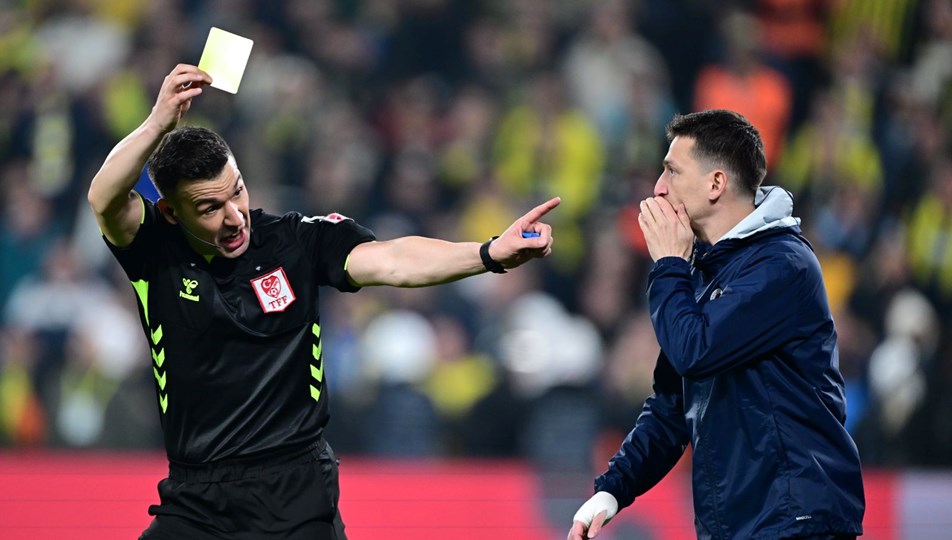 Mert Hakan Yandaş'tan Galatasaray derbisinin ardından isyan: Adımız çıkmış dokuza!