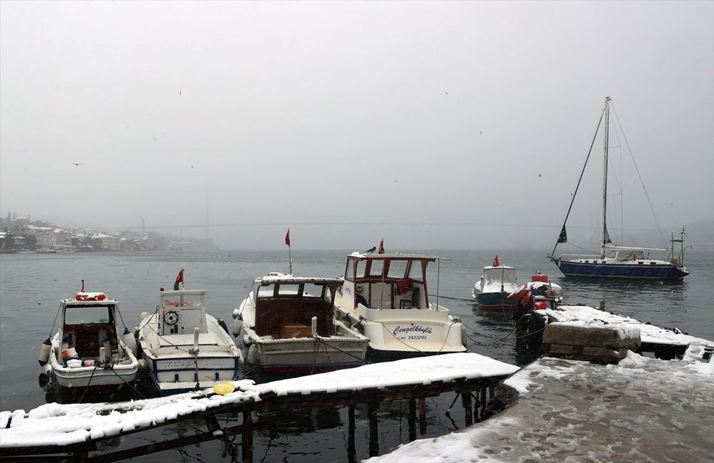 İstanbul'da kar yağışı devam ediyor - 13