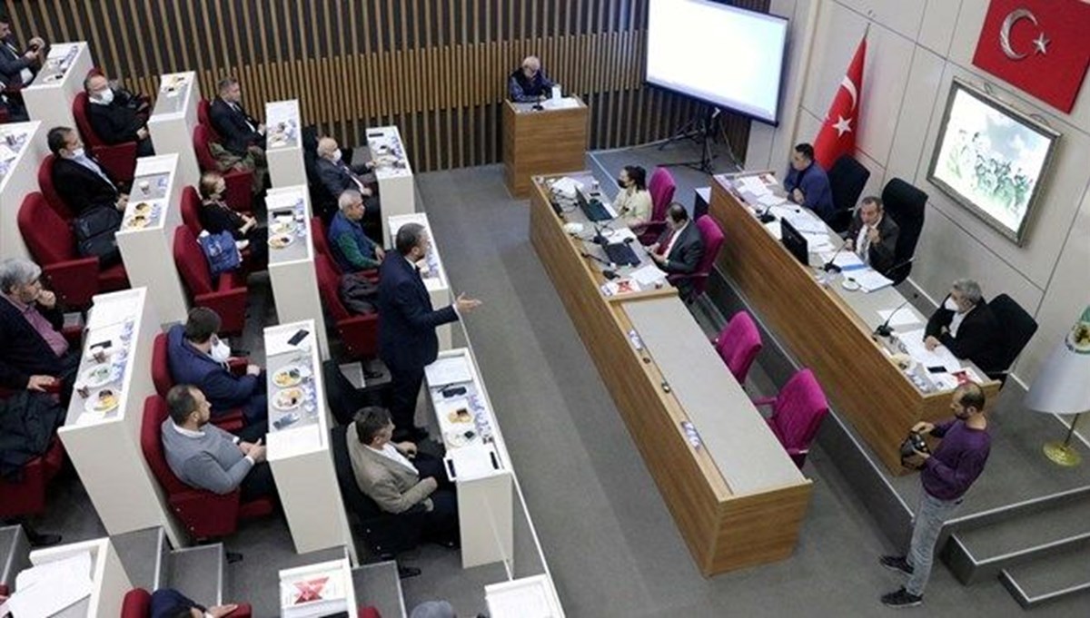 İçişleri Bakanlığı'ndan Bolu Belediye Meclisinin yabancılara yönelik kararına soruşturma