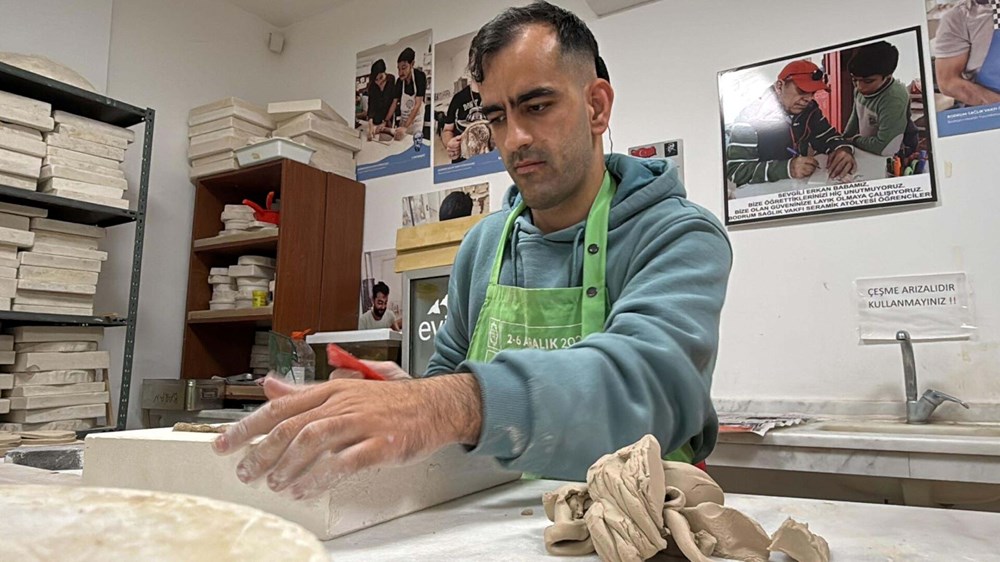 İşitme engelli Rıfat Can başarısıyla ilham oluyor 77 RWdmSUgh40C7LNtGwZe35A