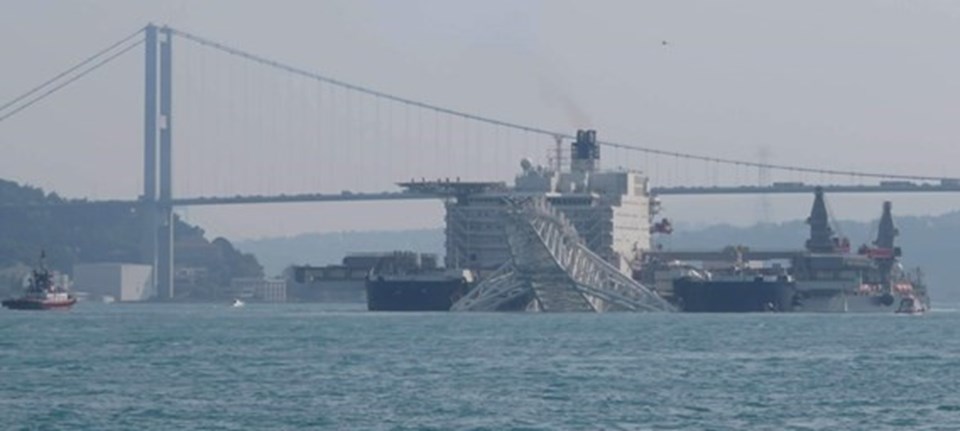Dev gemi İstanbul Boğazı'ndan geçti - 2