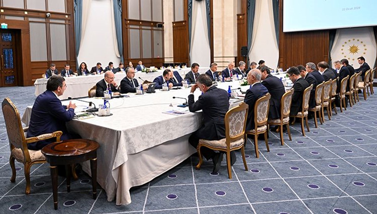 Ekonomi Koordinasyon Kurulu: Deprem bölgesine yönelik adımlar devam edecek Ekonomi Koordinasyon Kurulu: Deprem bölgesine yönelik adımlar devam edecek