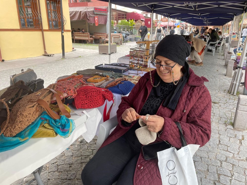 Hobisi işi oldu: 60 yaşındaki kadın girişimci mesleği internetten öğrendi - 2