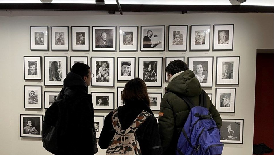 Ara Güler'in "Bir Avuç Güzel İnsan" sergisinin belgeseli ilk kez gösterildi
