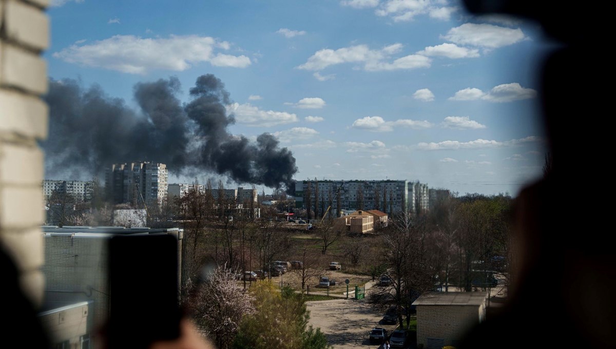 Rusya işçileri taşıyan otobüsü vurdu