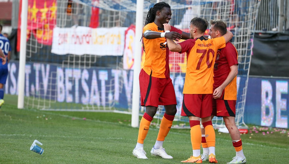 Galatasaray üçüncü hazırlık maçında ilk galibiyetini aldı