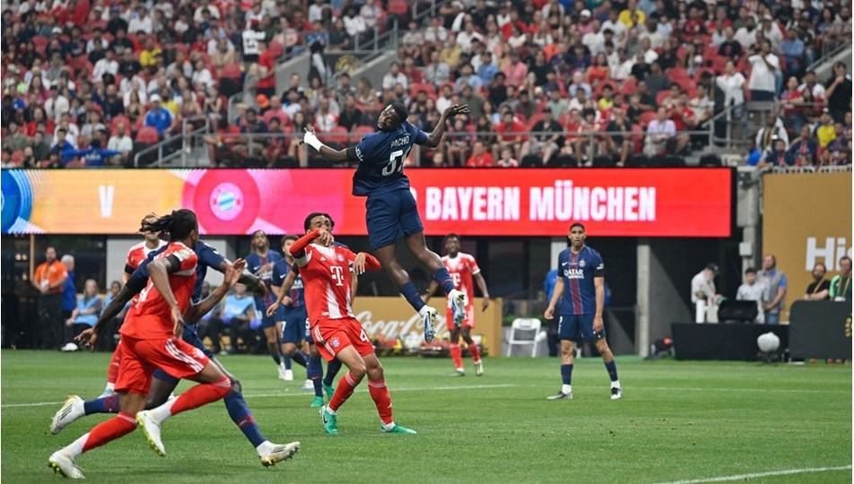 Paris Saint-Germain yarı finalde
