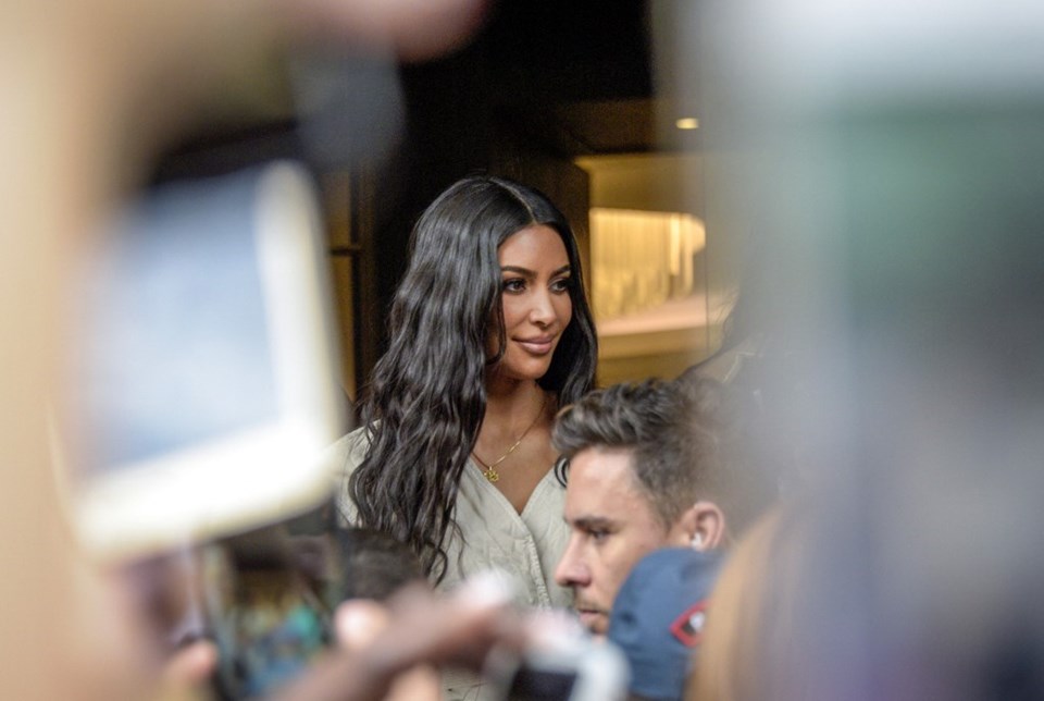 Kim Kardashian, Örümcek Adam hayranlarının gazabına uğradı - 1