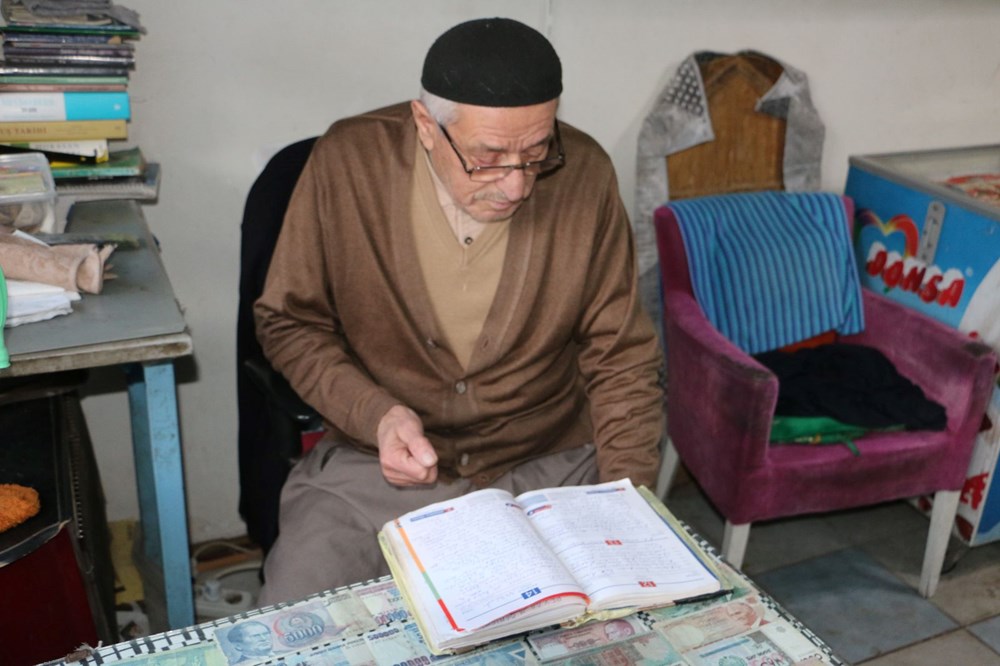 Diyarbakırlı bakkal tarihi olayları tek tek defterine not ediyor - 3