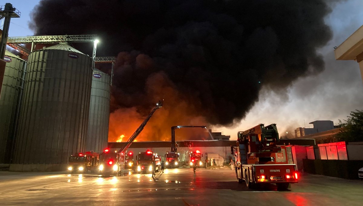 Gaziantep'te halı fabrikasında yangın