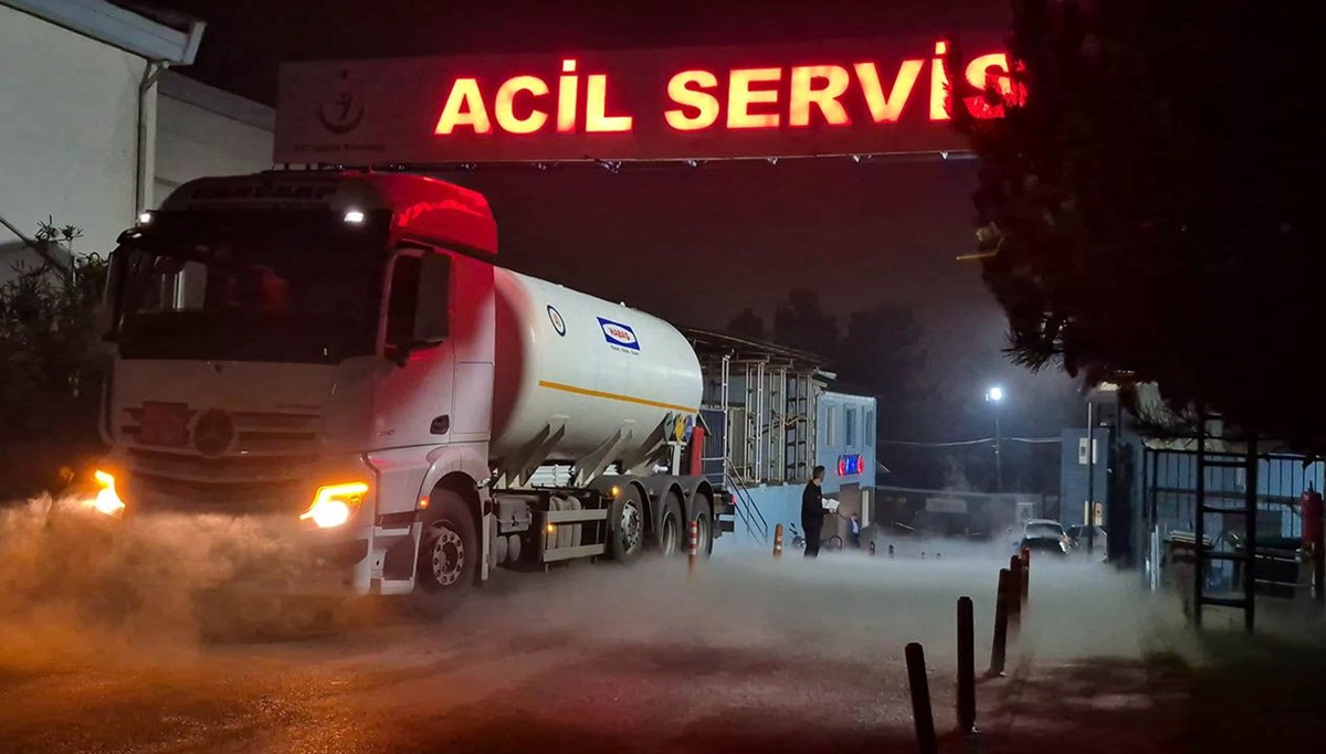 Hastane önünde sızıntı paniği