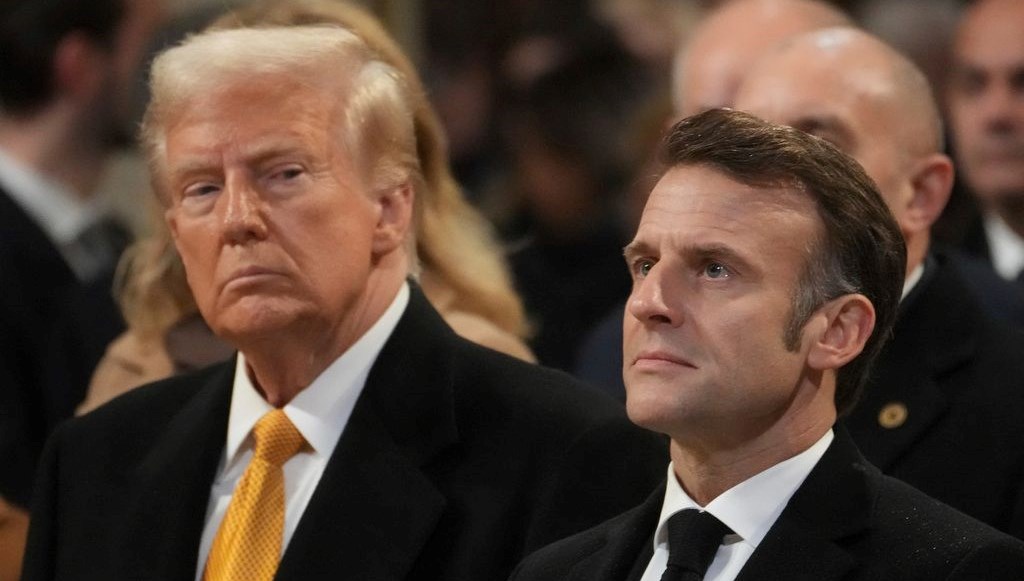 Macron: Avrupa'nın Trump 'elektroşok'una yanıt vermesi gerek