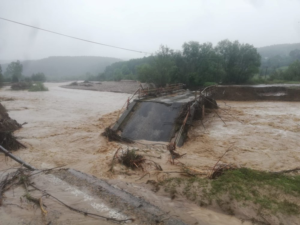İl il sel bilançosu: Köprüler yıkıldı, evler sular altında kaldı - 1