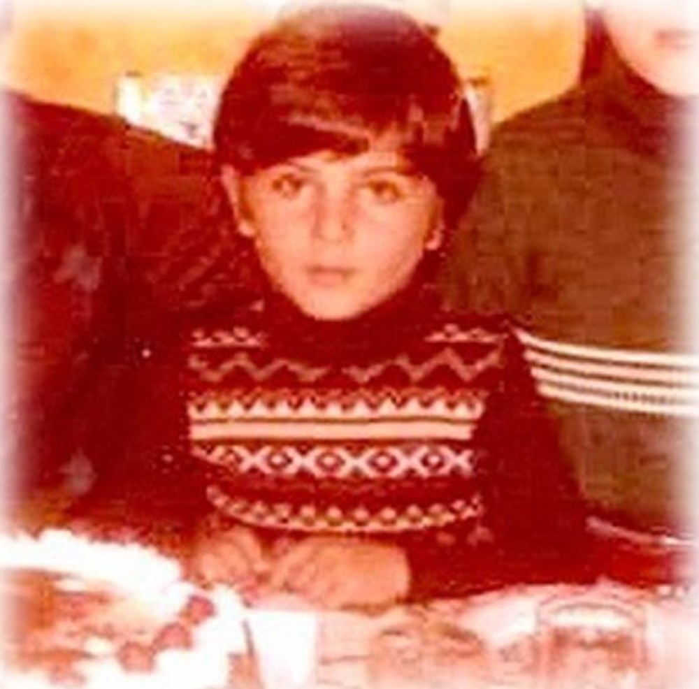 Tarkan ile reklam filminde oynamış: İpek Filiz Yazıcı'dan nostaljik paylaşım (Ünlülerin çocukluk ve gençlik halleri) - 235