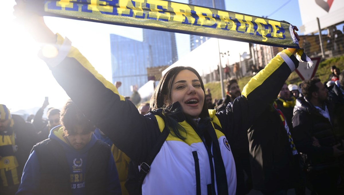 Fenerbahçe taraftarı RAMS Park'ta