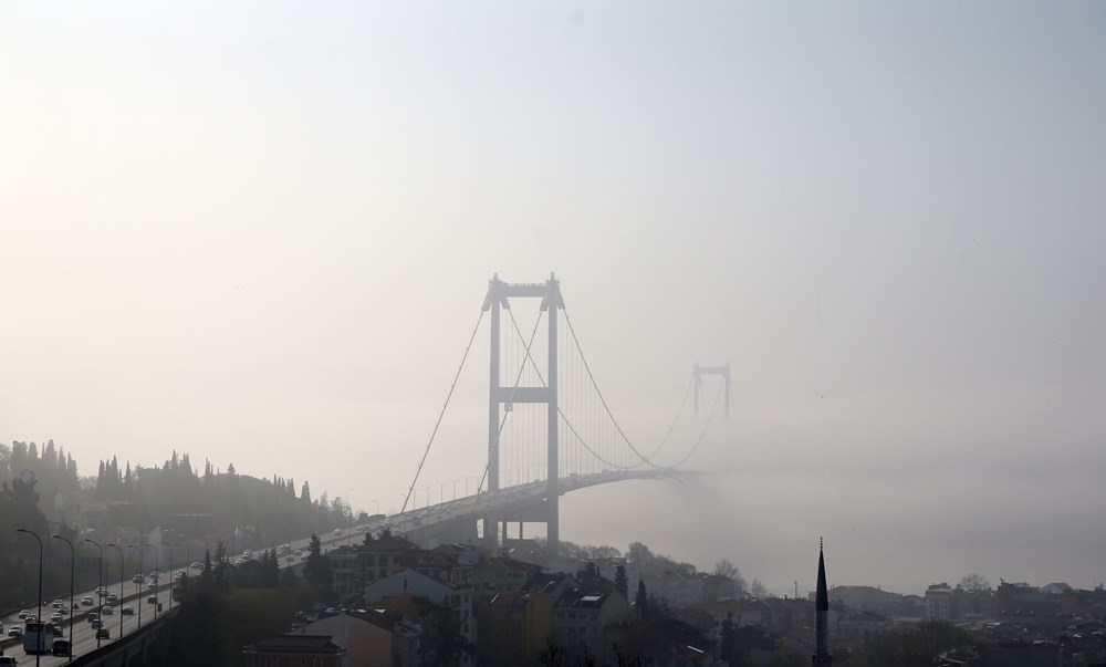 İstanbul'a sis perdesi - 1