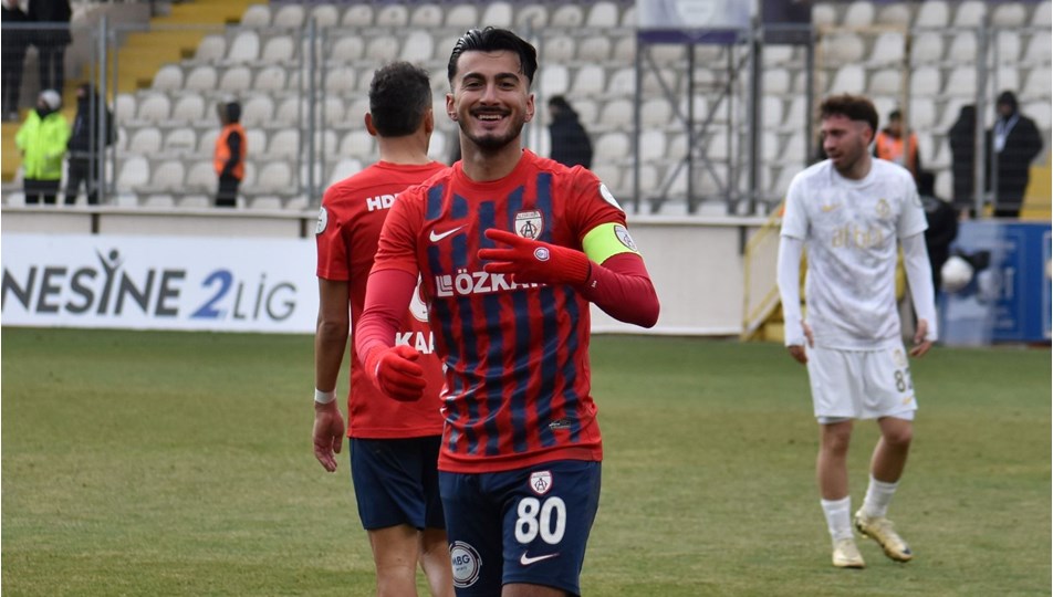 Kocaelispor'dan iki sürpriz hedef birden!