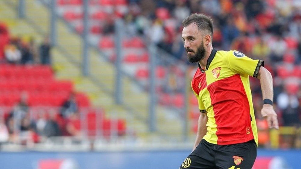 Emre Çolak Futbolu Erken Bıraktı, Yeni Kariyeriyle Servetine Servet Katıyor 75 RkXETs24AUOS KQA3j16FA