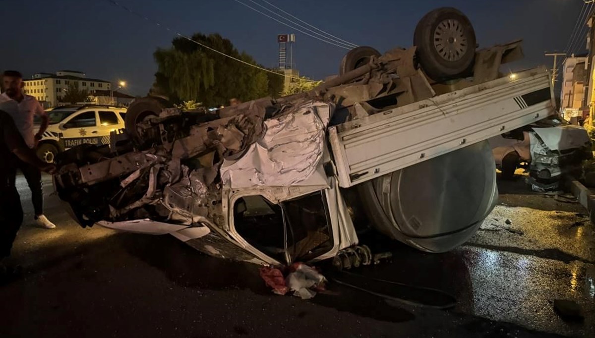 Iğdır’da korkutan zincirleme trafik kazası: 4 araç birbirine girdi