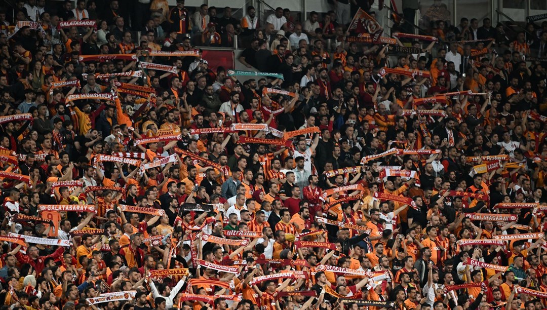 Galatasaray taraftarından Hacıosmanoğlu'na tepki