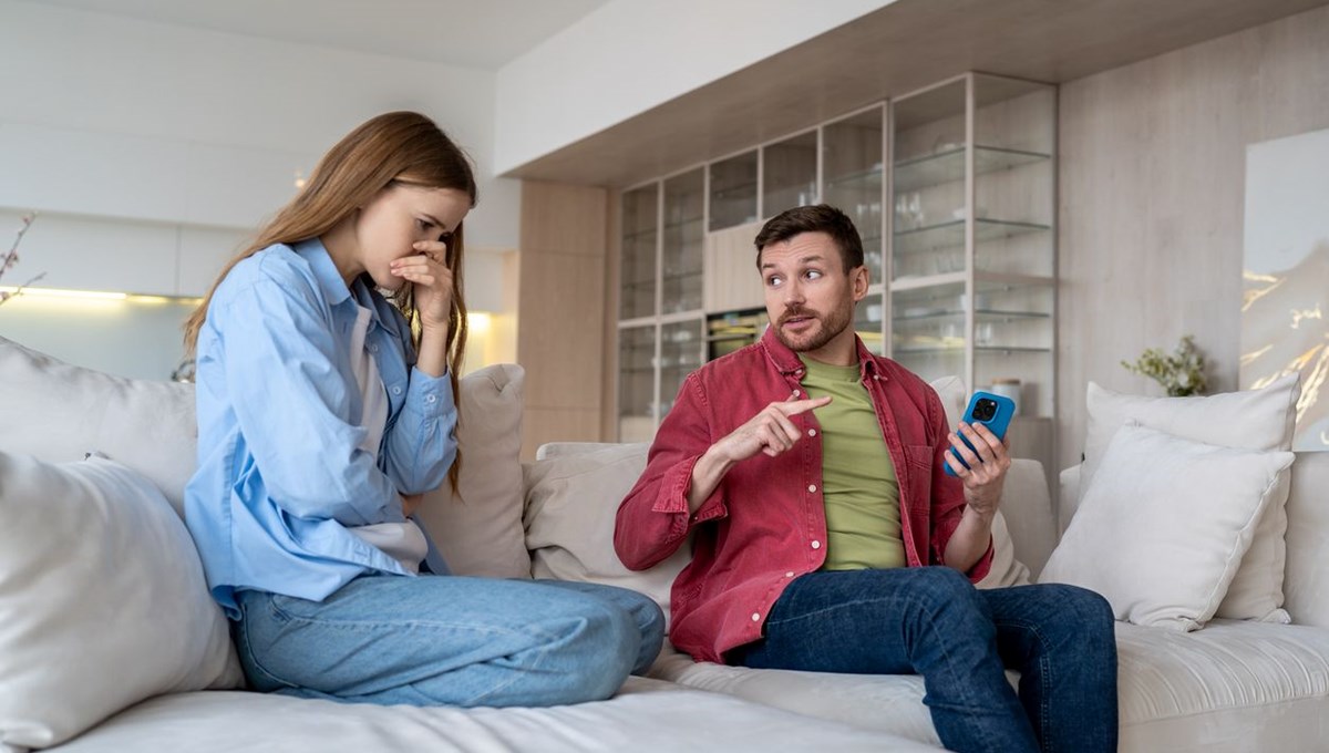 Psikolog açıkladı: 3 zehirli cümle ilişkileri bitiriyor