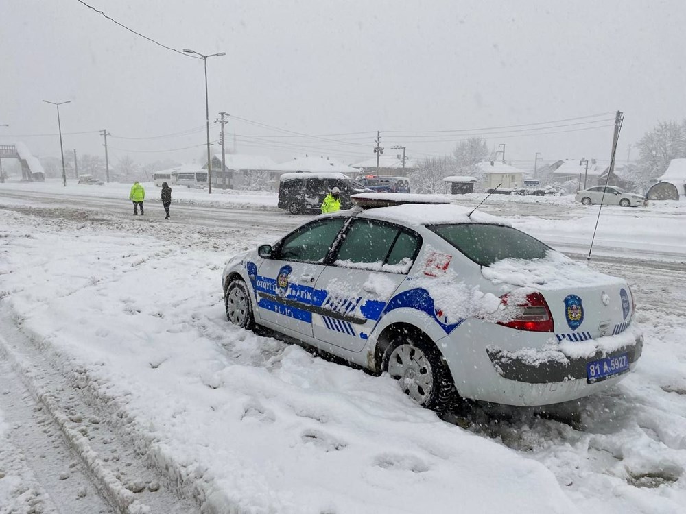 Kar nedeniyle kapanan TEM Ankara yönü açıldı - 6