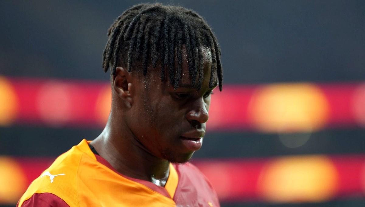 Wilfried Singo’dan Galatasaray’a kötü haber: Derbide sakatlandı