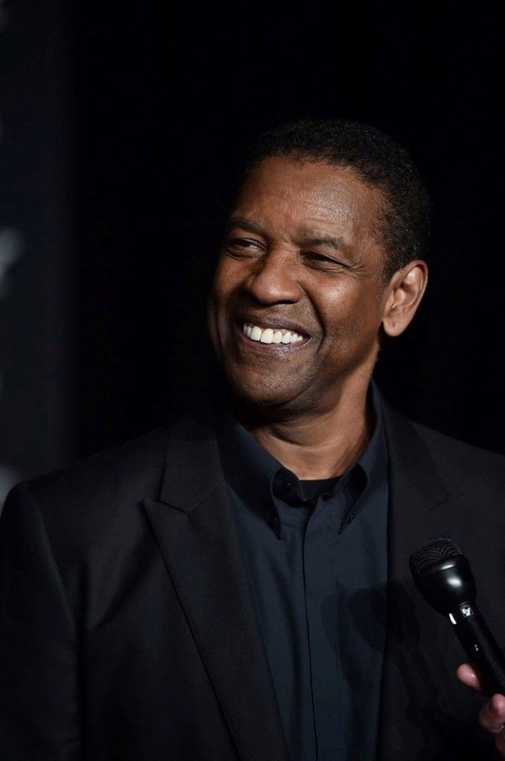 Oscar ödüllü oyuncu Denzel Washington papazlık ruhsatı aldı - 4